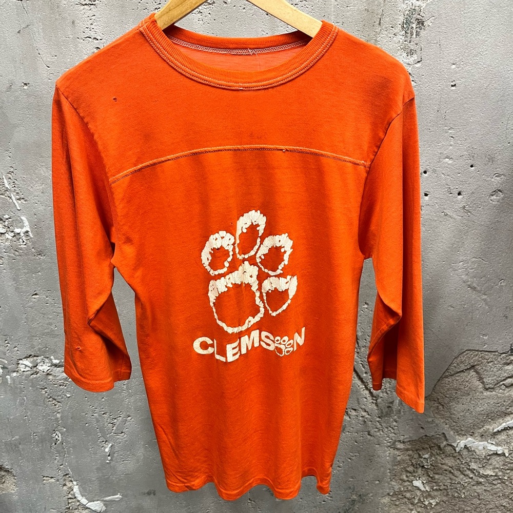 Vintage 1980s Clemson Tigers CU Orange Raglan Jersey Cut Tiger Paw Graphic Tee L